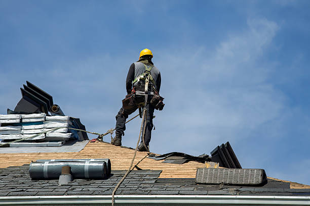 Professional Gutter Installation technician working in Rockport, TX